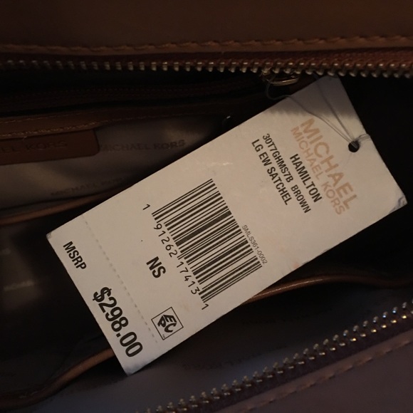 New MK ( Hamilton) Large  Satchel Purse. - Picture 2 of 7